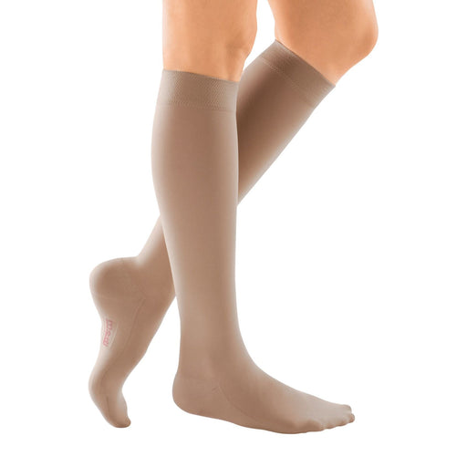 mediven comfort 20-30 mmHg calf closed toe petite