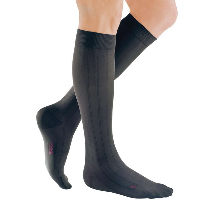 mediven men classic 20-30 mmHg calf closed toe standard